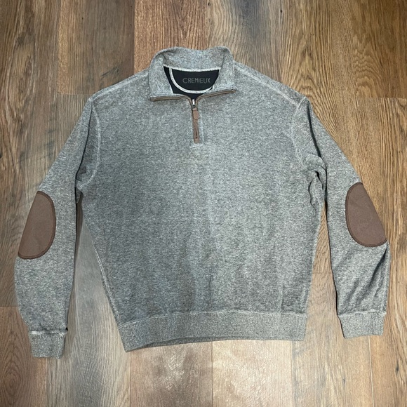 ‎Sweater - Picture 1 of 6